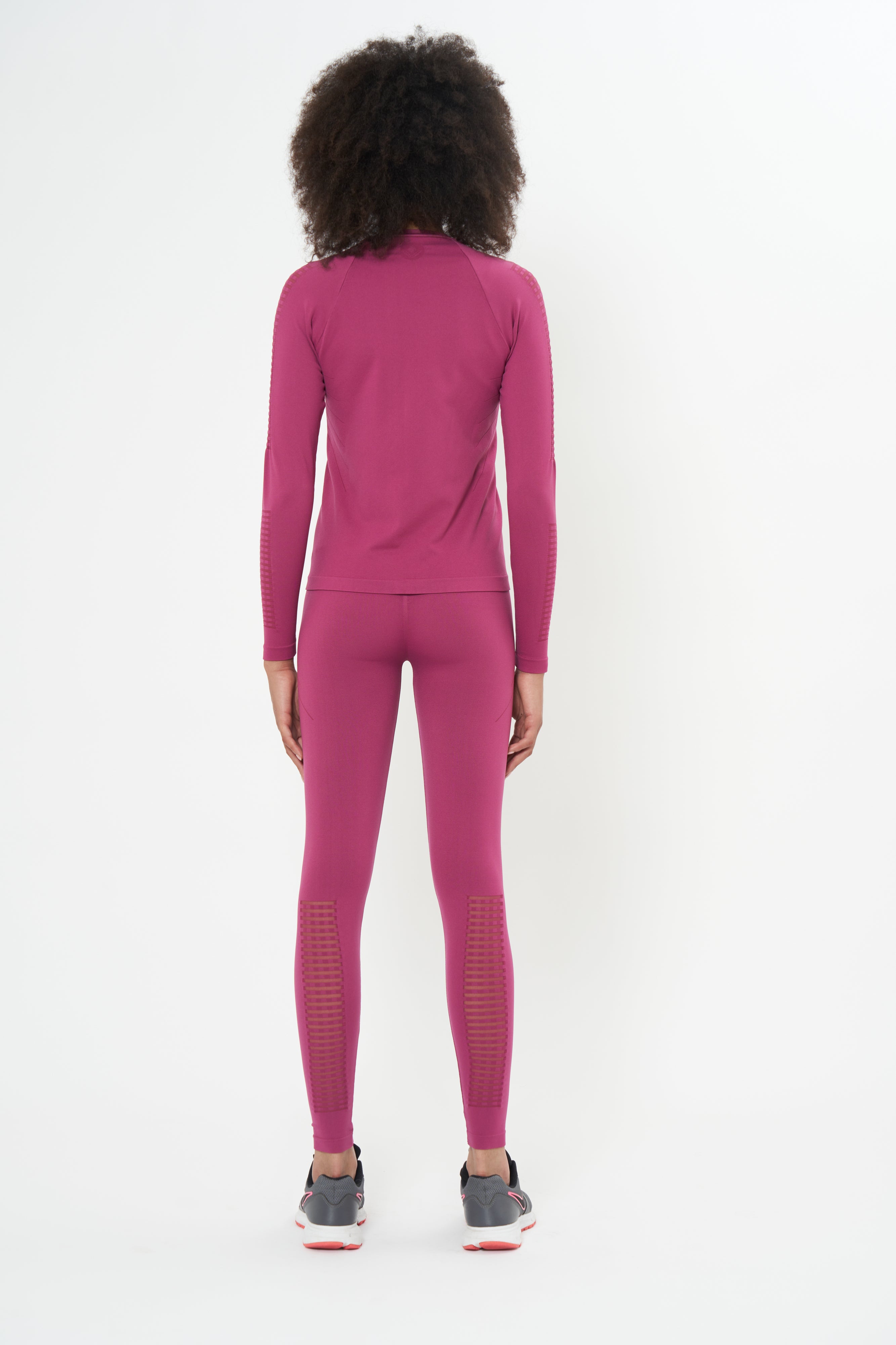 #color_mulberry