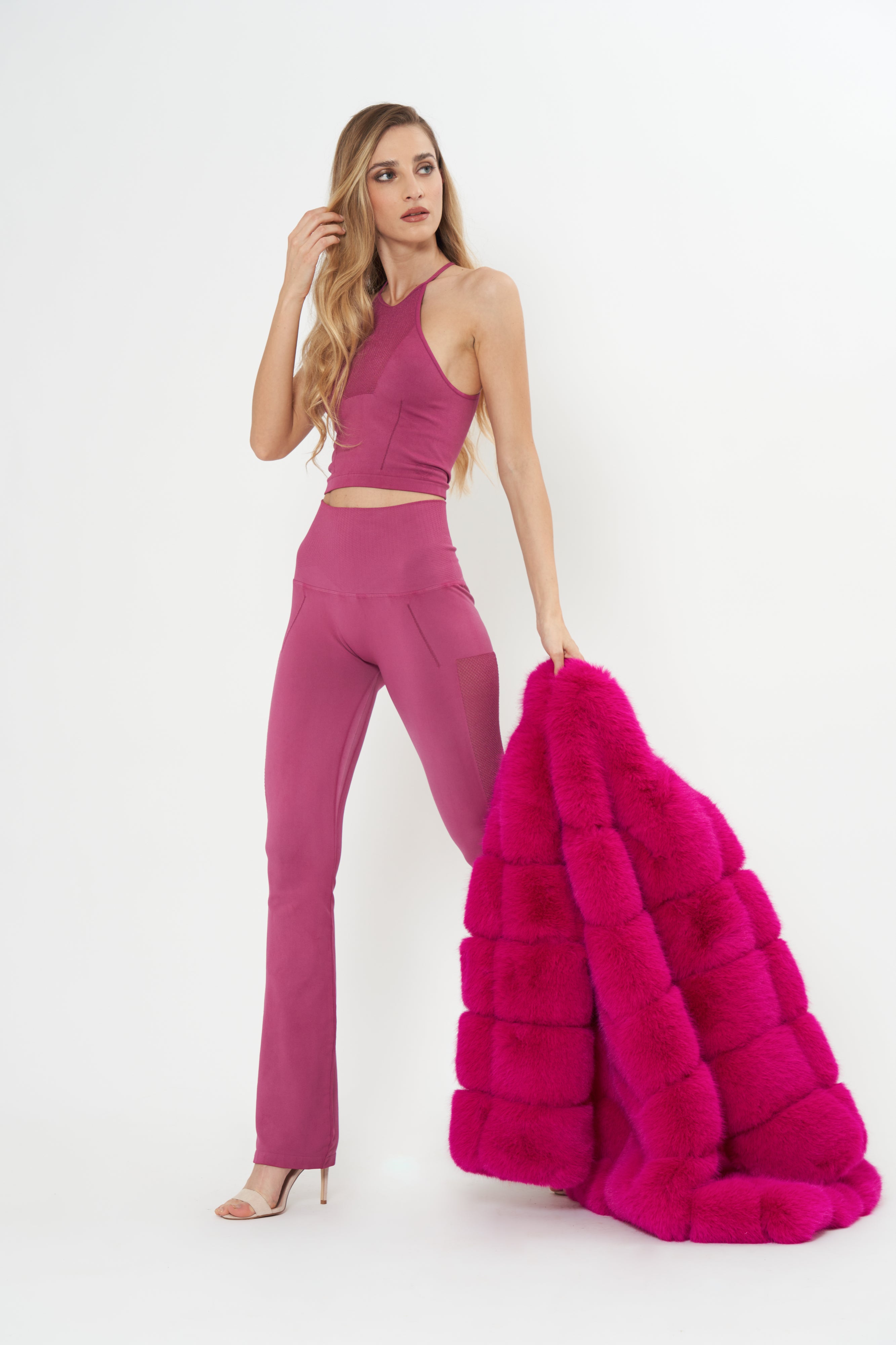 #color_mulberry